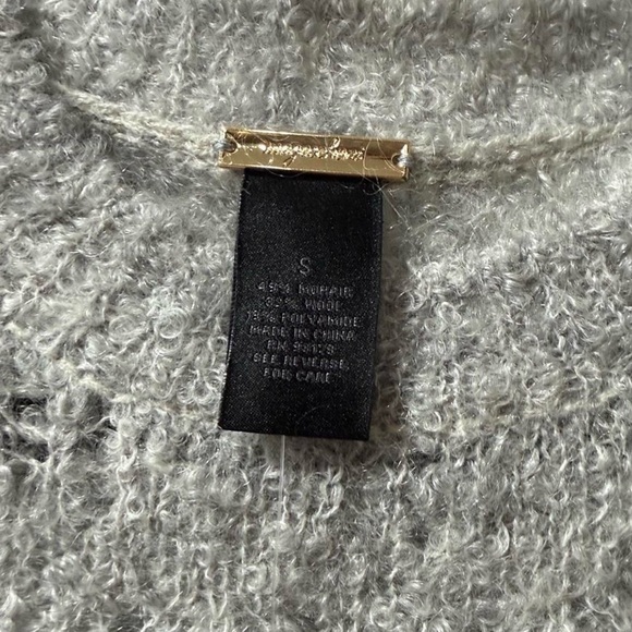 Magaschoni Women’s Heather Gray Crewneck Sweater - Picture 5 of 5